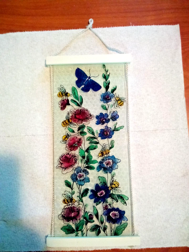 Vintage: Joan Baker Hand Painted Stained Glass Suncatcher. Lot of 2 Foto 3 de 4