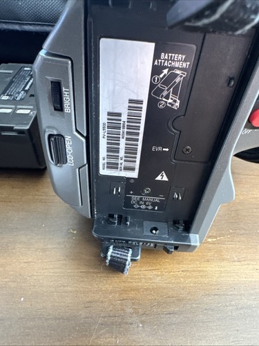 Panasonic Palmcorder PV-L550D 150x Digital VHS C, CN Bag, Not Working. Read Desc - Picture 2 of 13