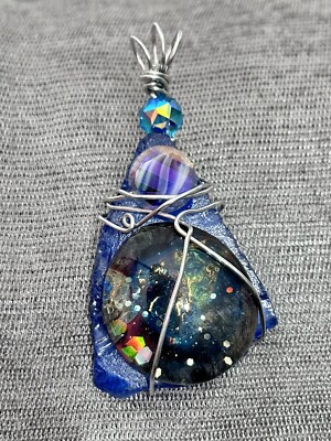 Hand Painted Glass Beaded Pendant Wire Wrap Handmade Mardi Gras 4174 B
