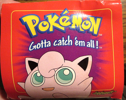 VINTAGE 1999 BK POKEMON BALL With 23 Kar GOLD Plated JIGGLYPUFF Card VINTAGE 1999 BK POKEMON BALL With 23 Kar GOLD Plated JIGGLYPUFF Card