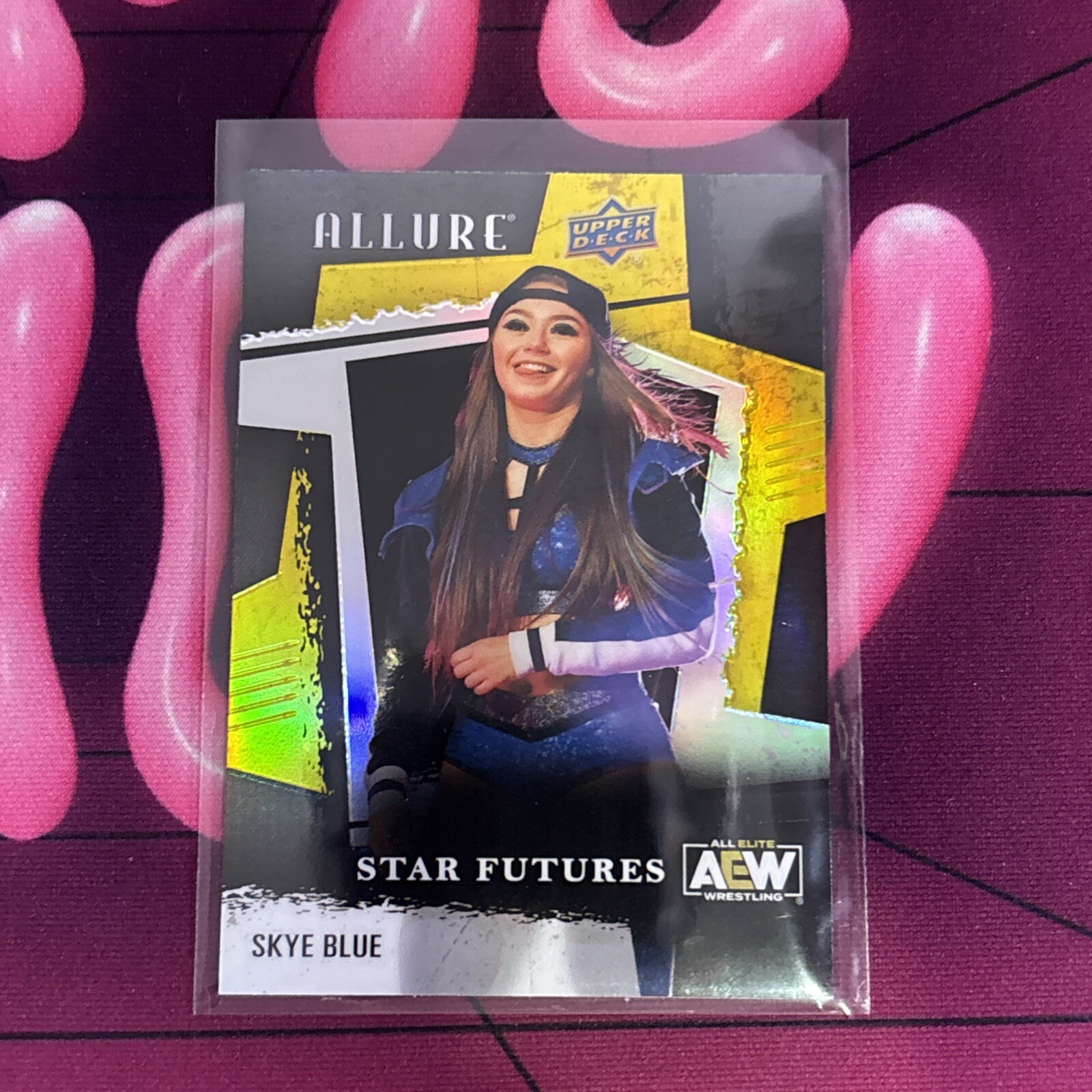 2022 Upper Deck AEW Allure Skye Blue Star Futures Yellow Taxi SSP 1:640 | eBay
