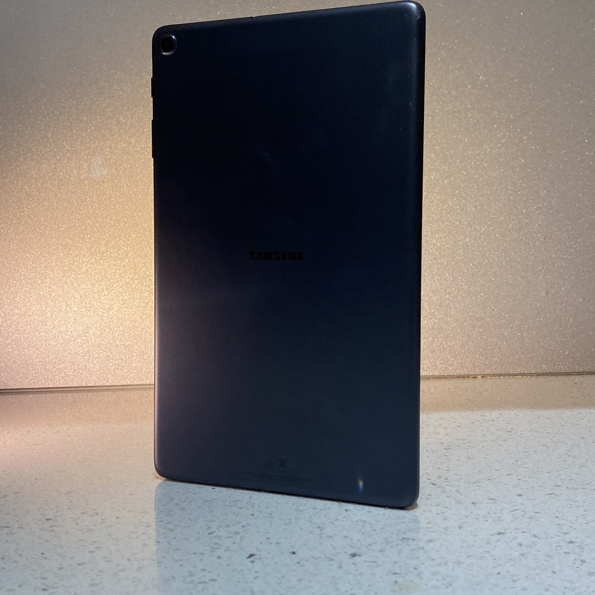 Samsung Galaxy Tab A SM-T510 ブラック s-l400.jpg