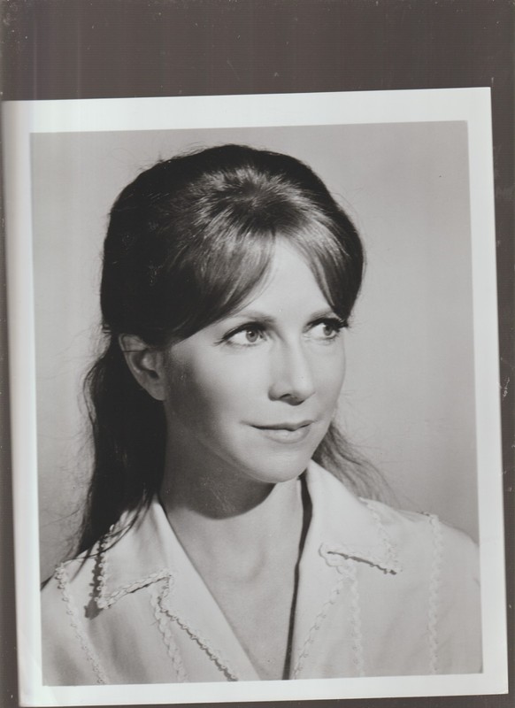 8X10 B&W   PHOTO OF-CLOSE  UP-JULIE HARRIS