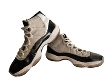 Air Jordan 11 Retro Concord 2000 Dark Black And White Men’s Size 9 378037-107
