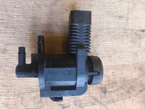 Audi Q7 4L 2007 Diesel 171kW Turbolader Druckwandler Magnetventil 1K0906283A