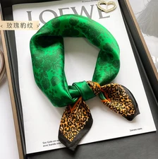 100% Mulberry Silk 20" Square Scarf Women Neckerchief Wrap Green leopard Print