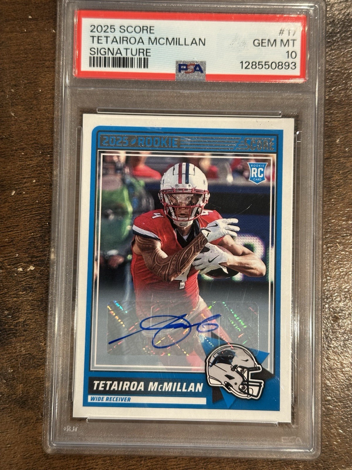 Tetairoa McMillan Panini Score #17 Rookie-Signature-Green