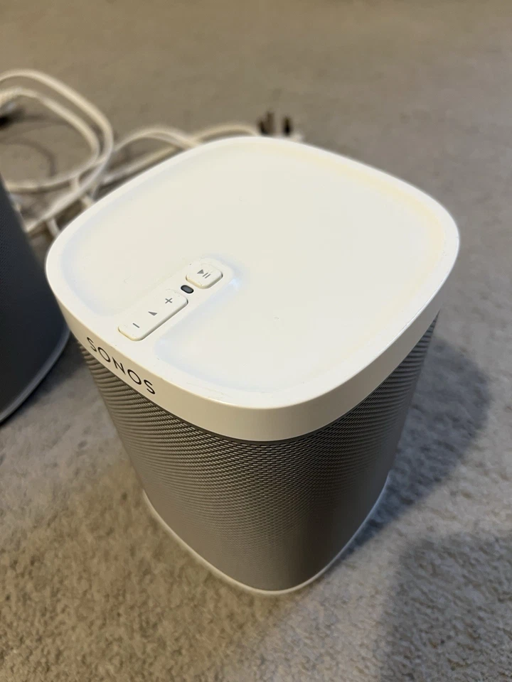 Sonos Play:1 Gen 1 Wireless WiFi Smart Speakers Pair - White - Image 2 of 4