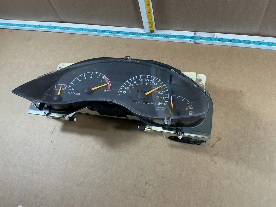 1994 Pontiac Grand Prix Instrument Cluster Speedometer 83K Miles - Image 4 of 4
