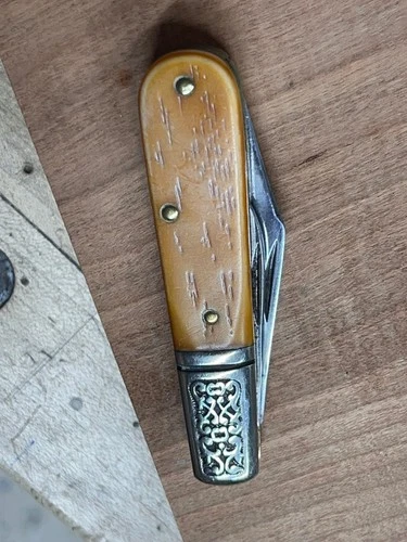 SCHRADE No. 208 Barlow knife.... minty!