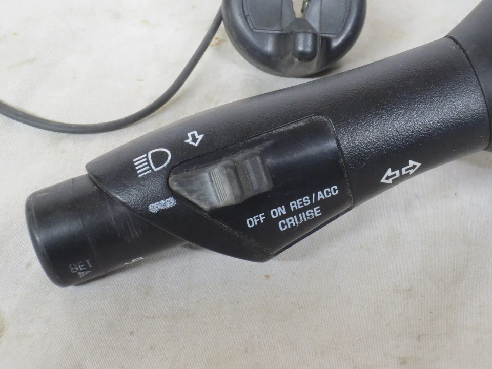 95-99 Oldsmobile Aurora interruptor multifuncional de seta 008110525 listagem de leitura - Imagem 2 de 4