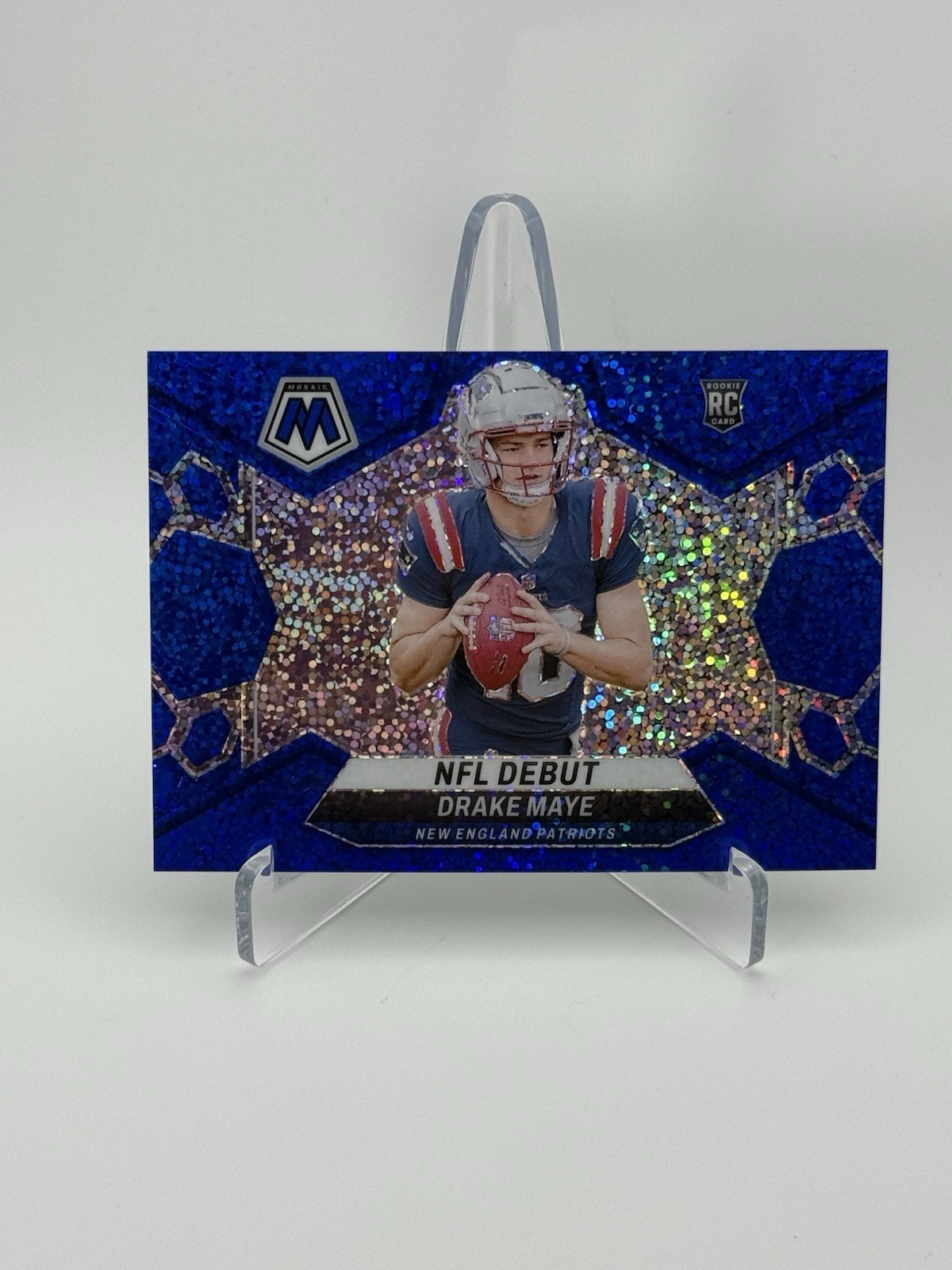 💥2024 Panini Mosaic NFL Debut Drake Maye Blue Sparkle /96 (RC) - Patriots 🇺🇸