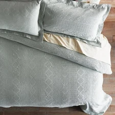 Frontgate Resort Milania Matelasse Queen Light Green