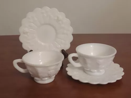 Westmoreland PANELED GRAPE Milk Glass CUP & SAUCERS Coffee Tea Ftd Set of 2 4pcs