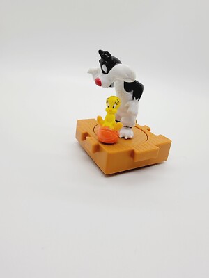 Vintage Space Jam Sylvester & Tweety 1996 McDonalds Happy Meal Toy