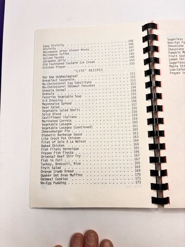 Vintage Cookbook Will Rogers Round Up Recipes Tulsa OK Local Recipes 1990 - Picture 14 of 15