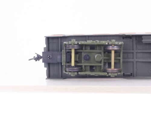 HO Scale Con-Cor 72’ Streamlined Passenger Car Coupler Conversion Kits - Picture 3 of 24
