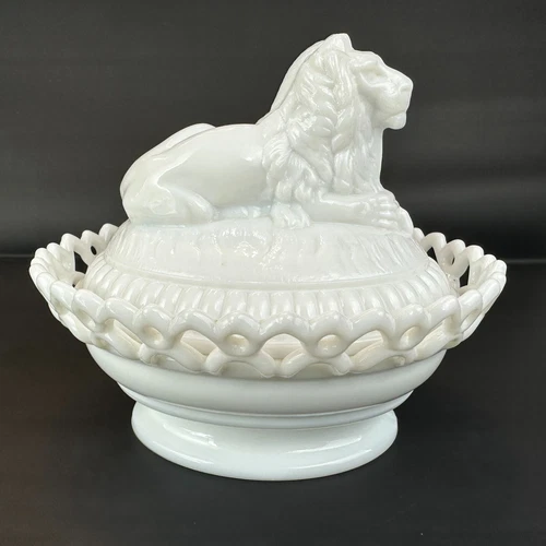 Large Westmoreland Milk Glass Lion on Nest Dish Lacy Base Farmhouse Vintage USA