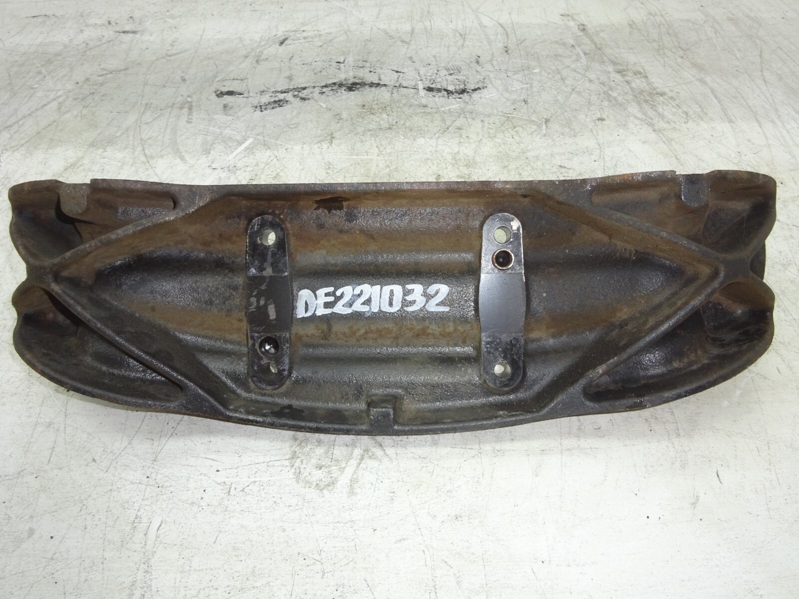 2007 Maserati Quattroporte M139 Rear Differential Support Mount OEM DE221032