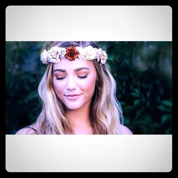 NUEVA CORONA FLOR TARTE Rosa Púrpura Corbata Diadema Edición Limitada ¡NUEVA EN PAQUETE! Foto 2 de 4