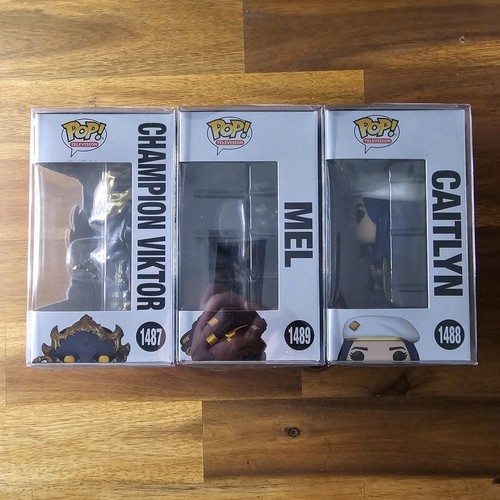 Arcane 1487 1488 1489 Viktor Caitlyn Mel Funko Pop League of Legends - Picture 5 of 6