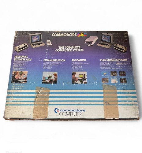Commodore 64 computer with 64k memory, keyboard, and power supply NTSC - Afbeelding 3 van 5