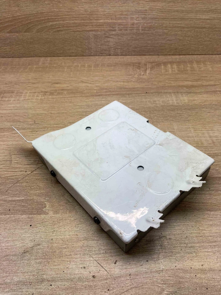 8673100 50205046D Volvo Navigatore Navigazione Satellitare GPS Sistema Computer - Immagine 2 di 4