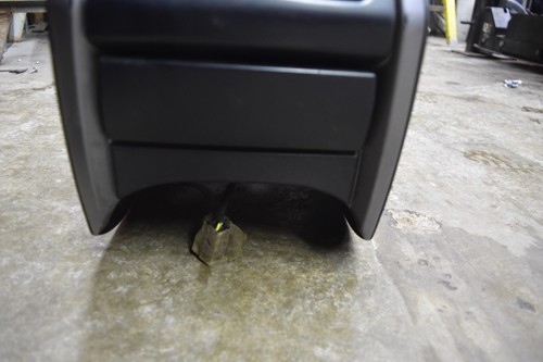 2004 2005 2006 Pontiac GTO Center Console Assembly Automatic Shift Bezel - Picture 10 of 21