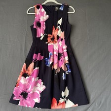 Vince Camuto Fit & Flare Floral Dress Womens Size 4 Navy Pockets Summer A Line