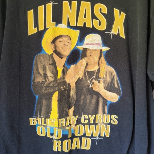 Lil Nas X Billy Ray Cyrus Old Town Road Graphic T-Shirt Black Size XL