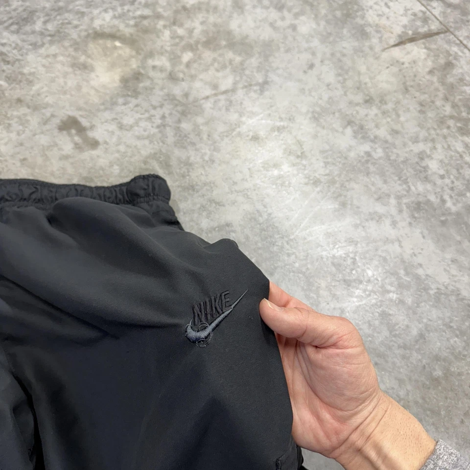 Nike Track Pants Mens XXL Black Cargo y2k baggy windbreaker skater grunge 90s - Image 4 of 4
