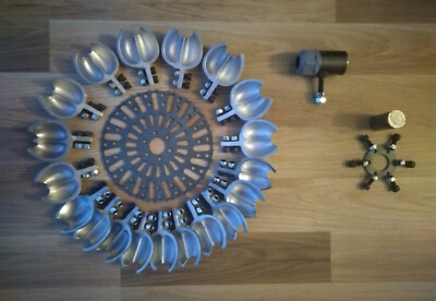 Roue de turbine Pelton, 19 cuillères assemblées 340 mm 13,39 Roue de turbine Pelton, 19 cuillères assemblées 340 mm 13,39