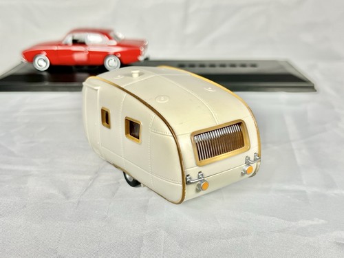 K-Line Kruisers Ford Corsair & Travel Trailer 1:43 Diecast K-94453 - Picture 13 of 22