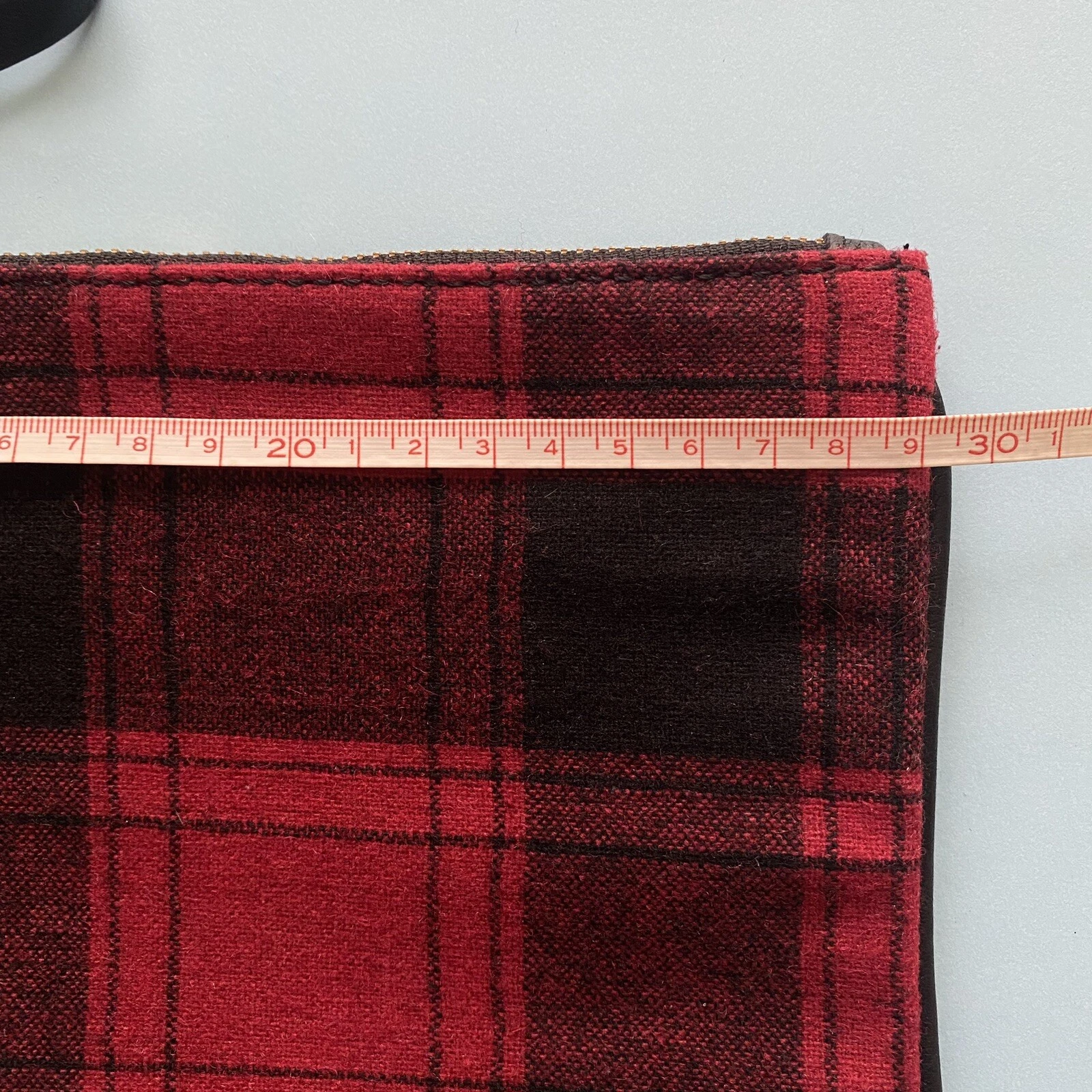 Picture 4 of 5