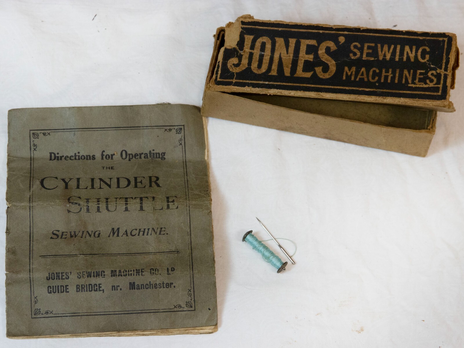 c. 1920 Jones FCS Hand Crank Sewing Machine Queen Alexandra Decal set