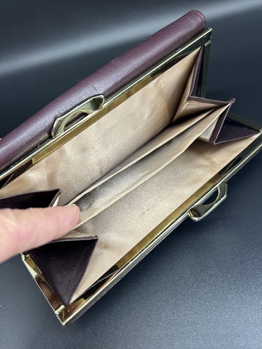 Vintage Yamani Leather Burgundy Coin Purse, Credit Card, Billfold Wallet - Picture 9 of 17