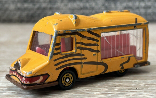 Vintage Tomica, No:26, Lion Bus, 1991 Die-Cast Model Truck - Picture 2 of 12