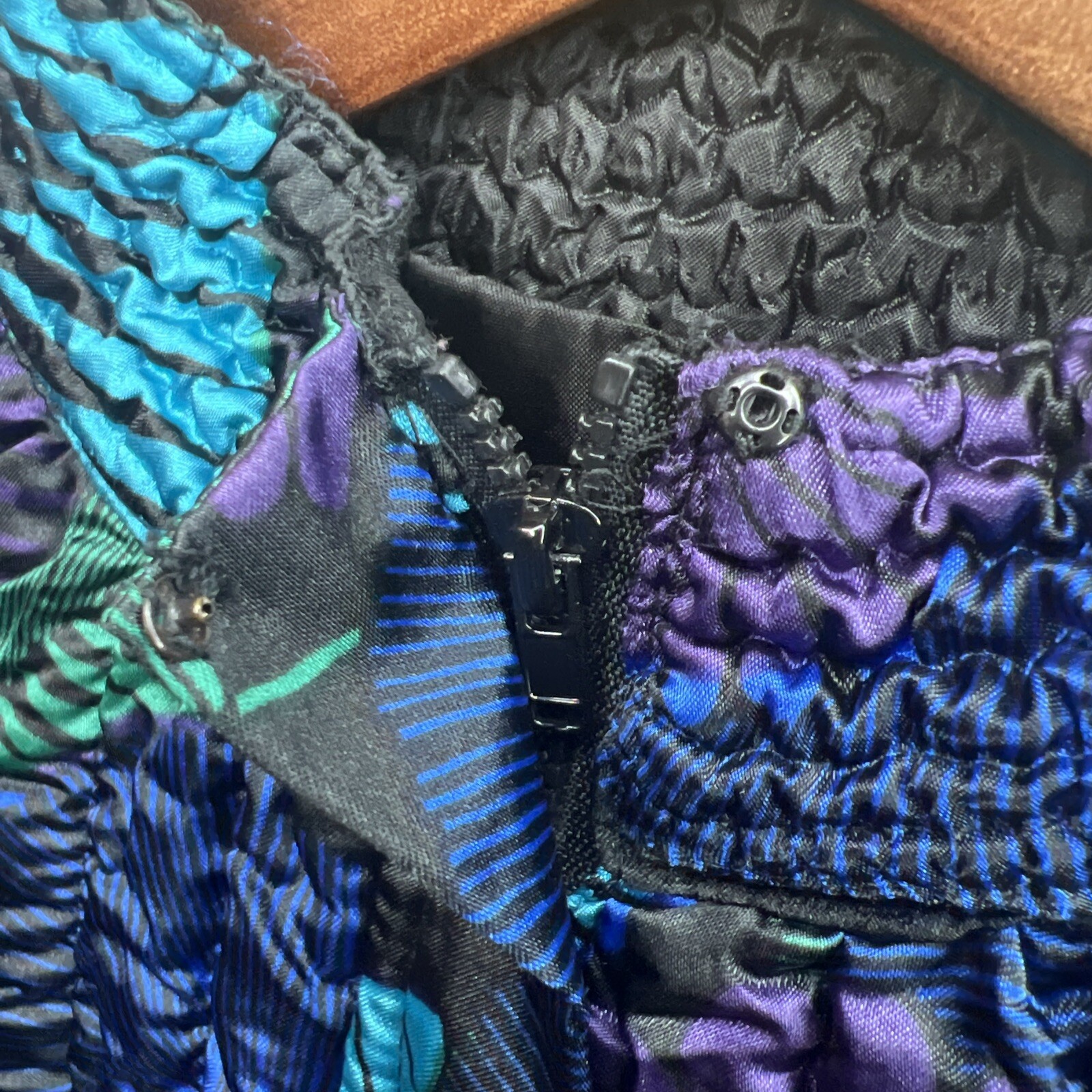 Ruby Red Women's Lightweight Insulated Jacket | M… - image 4