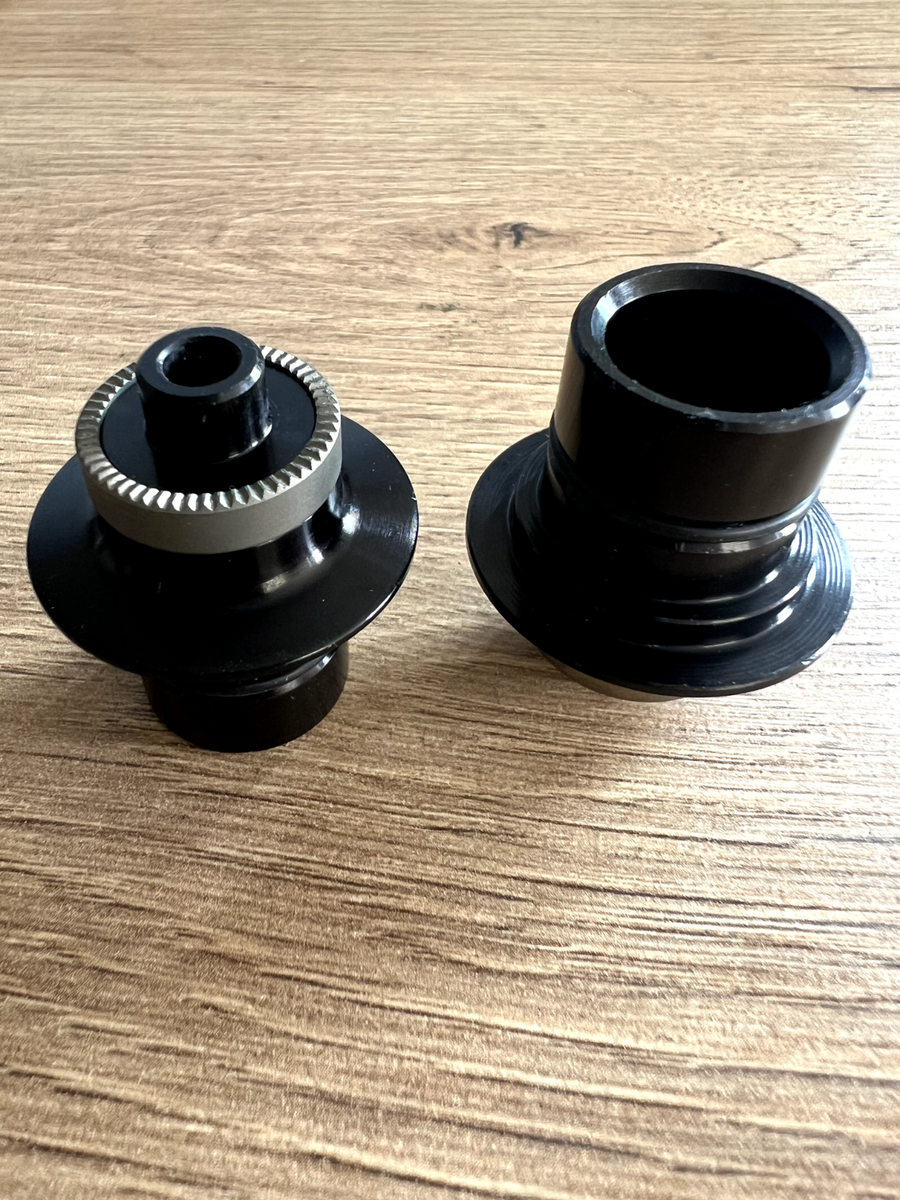 Retro Parts NIB Hope Front Hub &Caps a QR 9mm x 100mm For Pro 2