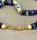 VINTAGE PEKING GLASS AND PORCELAIN BEADED 28 INCH NECKLACE  WITH SAFETY CLASP — photo 9