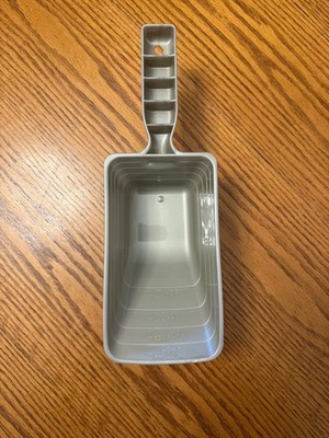 Gray Plastic Pet Food Scoop Measuring Cup 2 Cup 16oz Dry Food Feed Scoop NEW