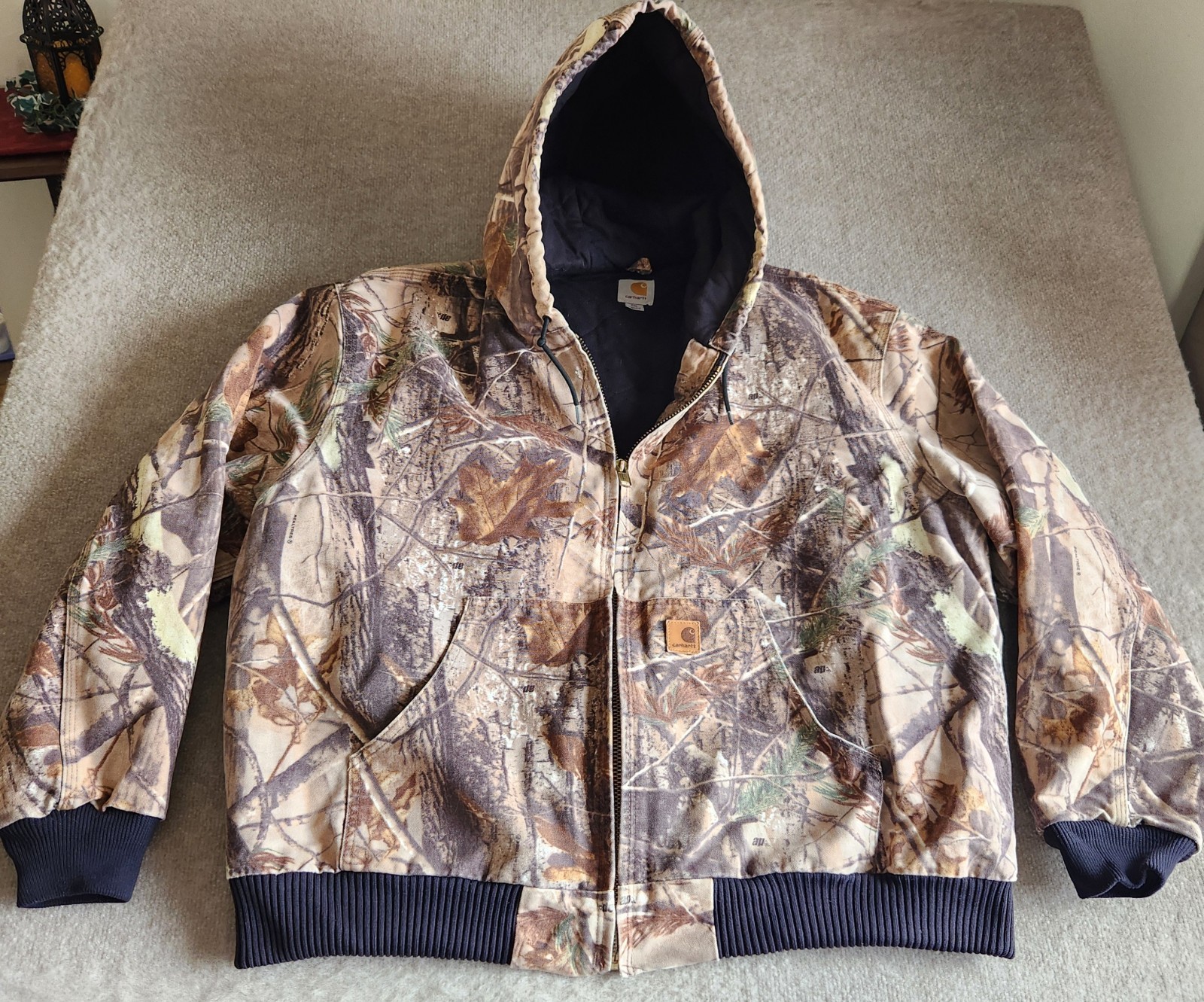 VTG Carhartt 2XL Realtree Camo Quilted Hooded Jacket J221 CAP