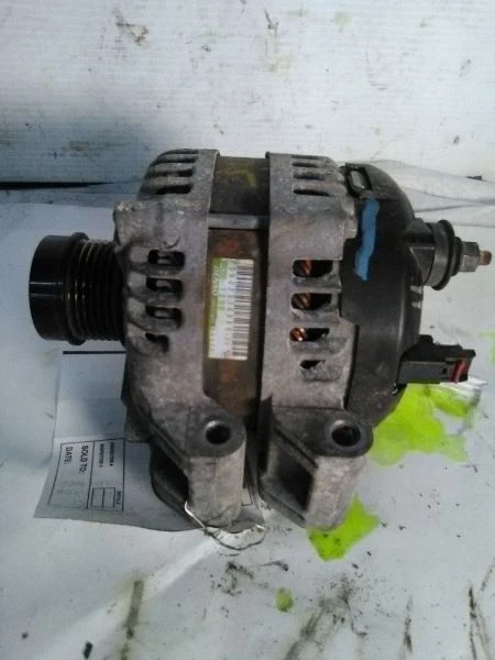 Jeep Grand Cherokee 2019 alternador 3,6 litros Foto 3 de 4