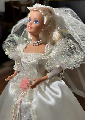 Dream Bride Barbie In Satin Lace Doll Accessories (1991