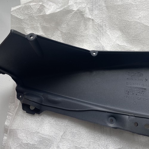 Aprilia RSV 1000ccm 4T LC 2001 Abdeckung, links Cover Left NEU Original XX3865 - Picture 5 of 7