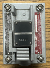 ALLEN-BRADLEY 800H-1BH7 START PUSH BUTTON STATION W/800H-1HZX7 *USED-GUARANTEED*