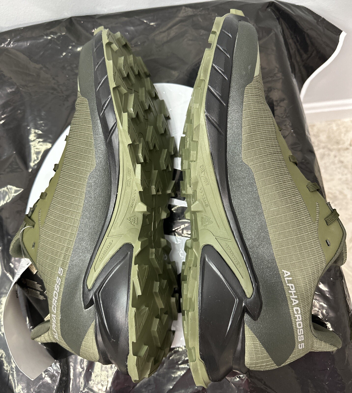 Scarpe da trekking Salomon Alphacross 5 GTX verde oliva impermeabili misura 12 5