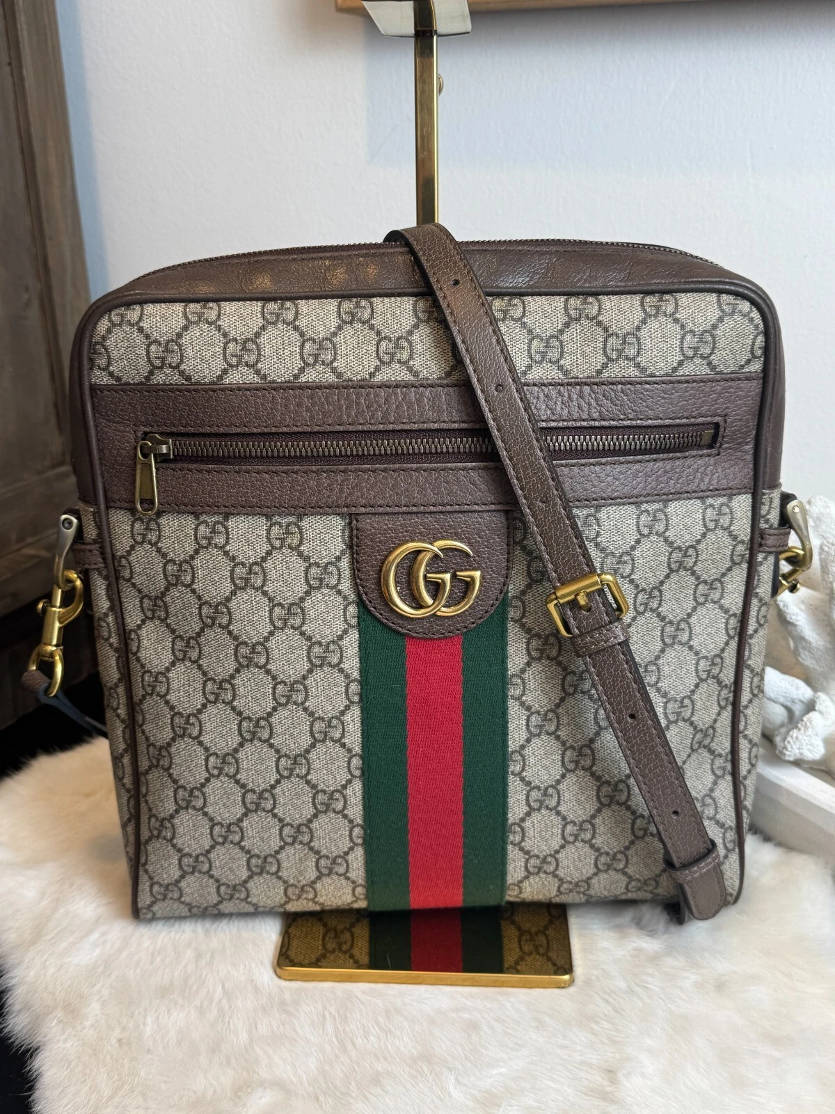 Sac messager moyen Gucci beige suprême GG toile Ophidia