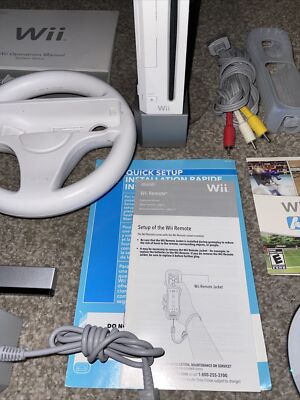 Wiiセット Wii 本体 セット ＋ リモコン￼ 2個 ＋ ヌンチャク 2個 ＋
