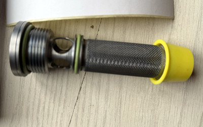Original Ersatzteil für DAF - PACCAR Ölfilter Siebfilter 1853360